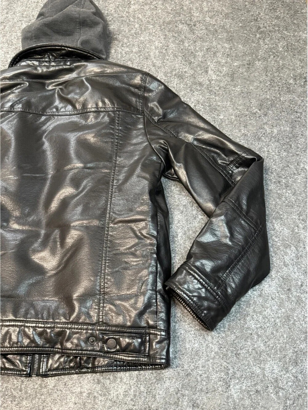 Levis levi men